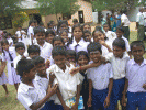 Interkulturelle Kindertreffs im Peace Village International in Sri Lanka